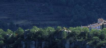 VAN DE RIVIER BRUGENT NAAR DE TOP VAN HET PRADES-GEBERGTE